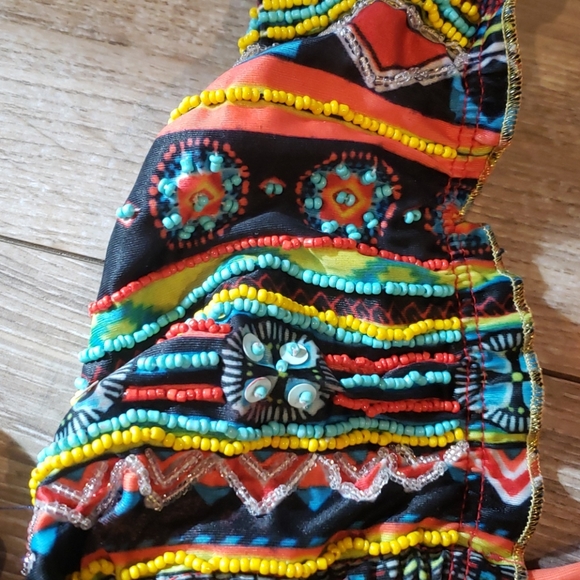 Swimsuit - Picture 4 of 5